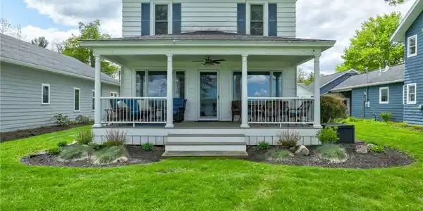 165 Front Street