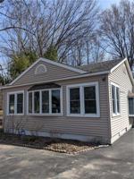 6282 Lakeshore Road S