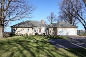 2427 Lake Road