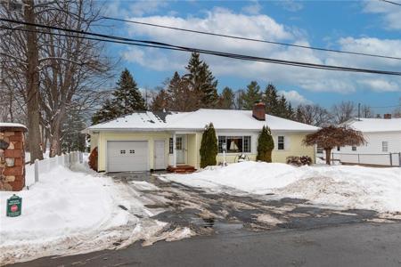 8387 Wickham Boulevard