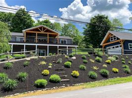 995 E Lake Road