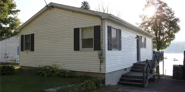 156 Frank Road
