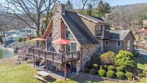 6039 Bartholomew Drive