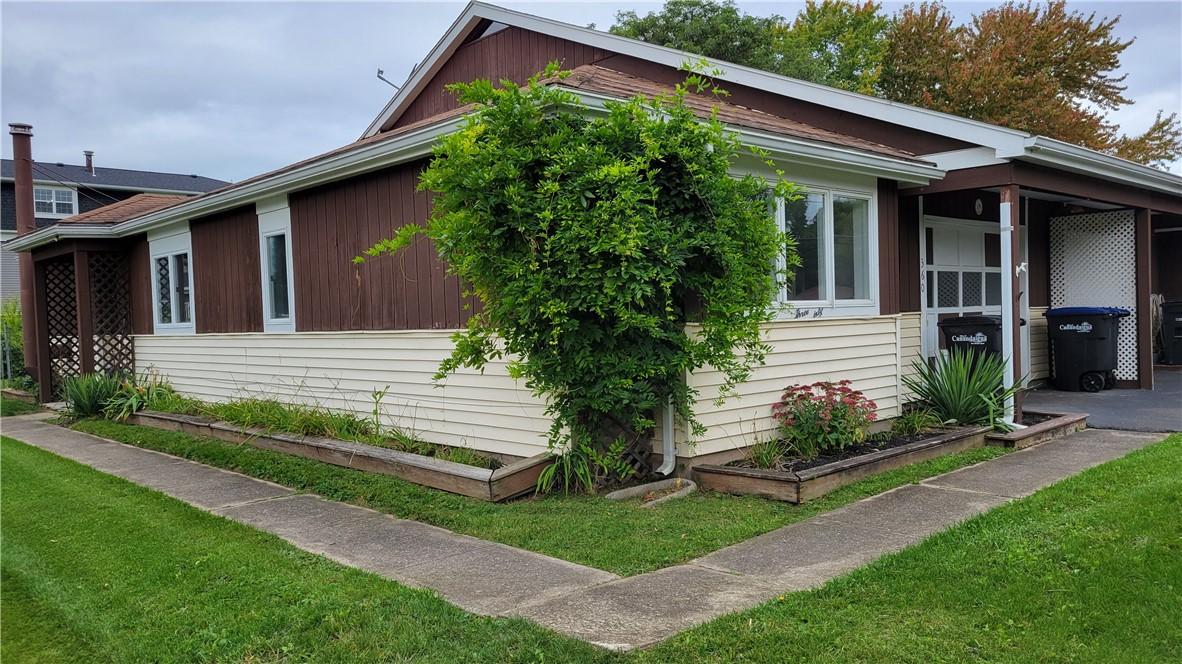 360 S Pearl Street, CanandaiguaCity, NY lhrmls01819732