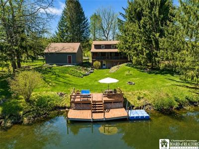 4146 W Lake Road