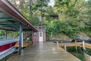 9487 S Lake Road