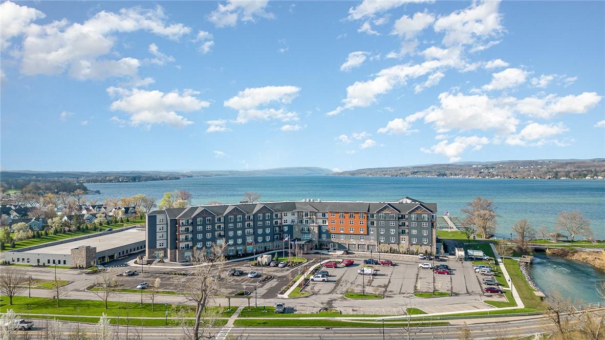 Image 4: View Down Canandaigua Lake