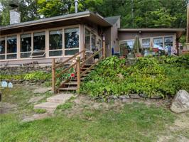 6134 N Old West Lake Road