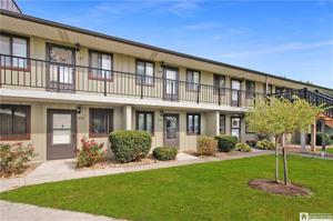 602 Edgewater Drive