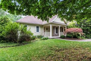 7695 Tamarack Lane