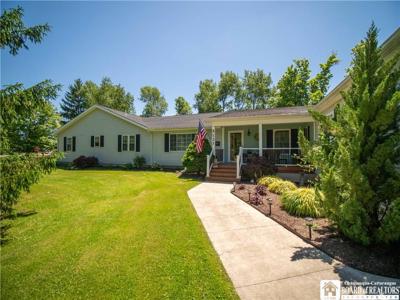 5121 W Lake Road
