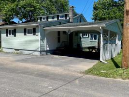 5672 Poplar Cove