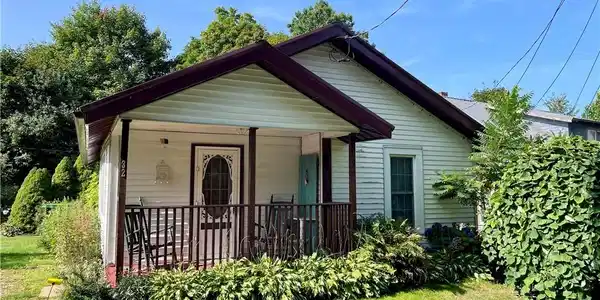 32 Liberty Street