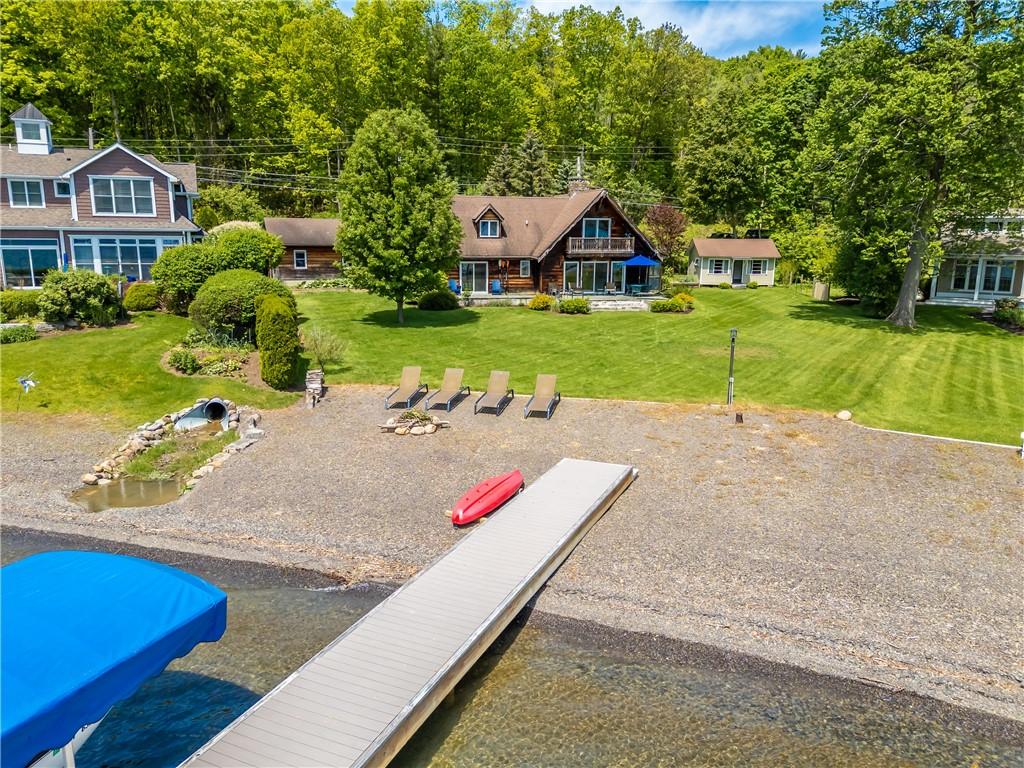 Image 2: SPECTACULAR " GOLD COAST" CANANDAIGUA LAKE PARADIS