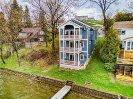 4228 E Lake Rd