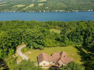 4620 Vine Road