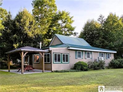 5252 W Lake Road