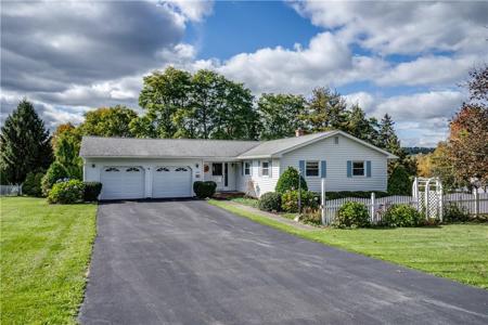 7 Hillcrest Drive