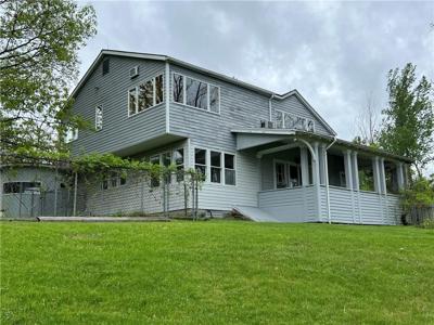 1017 Cayuga Heights Road