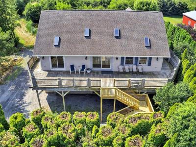 14462 Lakeshore Road