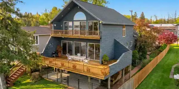 154 W Lake Road
