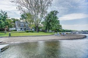 446 E Lake Road