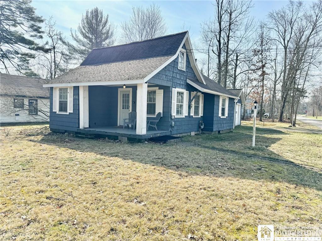 212 E Terrace Avenue, Busti, NY lhrmls02059227
