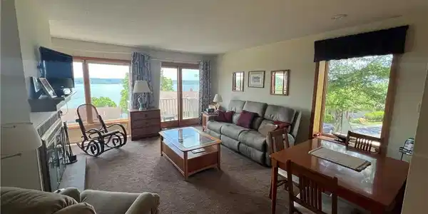 34 Oneida Drive