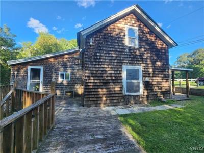 21 Maple Avenue