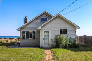 10 E Wautoma Beach Rd