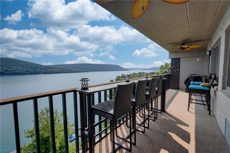 47 Cliffside Drive