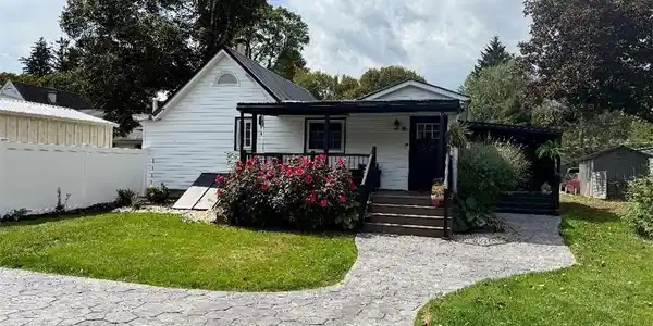16 Marvin Avenue