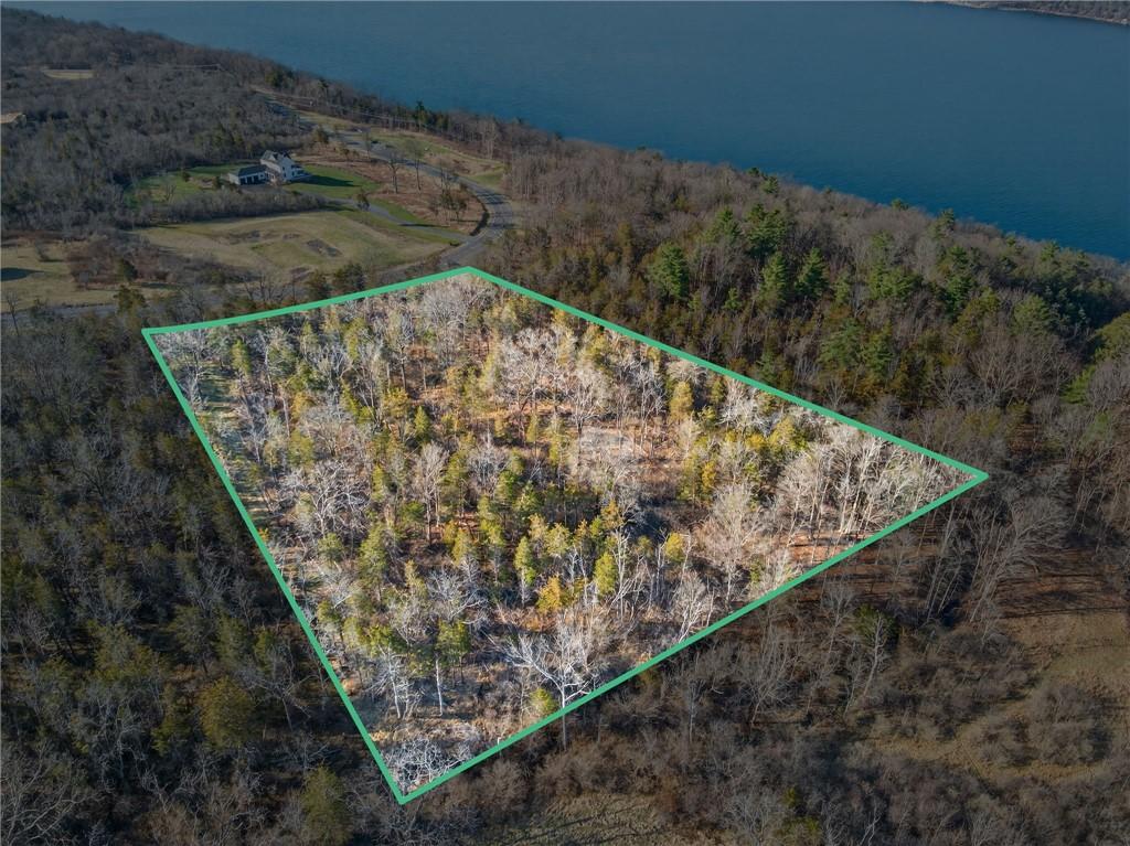 Image 4: Lot boundaries