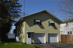 10 Woodland Drive