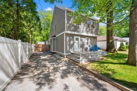 6642 N Lakeshore Road
