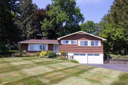 2117 W Lake Road