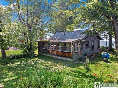 5568 Lakeside Boulevard