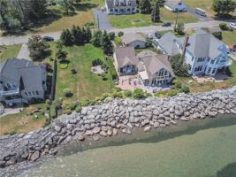 480 Lake Shore Drive