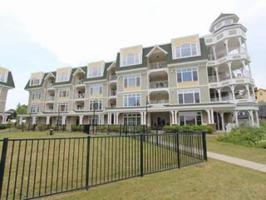 50 Lakeside Dr