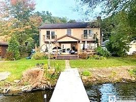 4577 Warners Bay Road