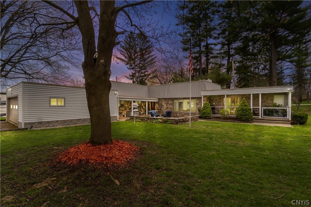 Image 1: Welcome to 2950 Holland Drive!