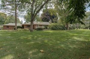 97 W Summit Street