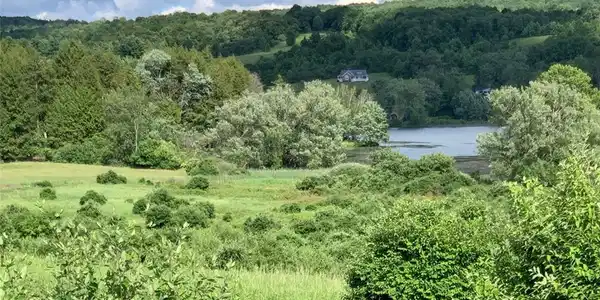 0 E Lake Road