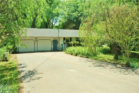 8244 Lake Street Extension