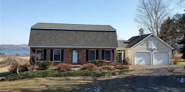 1674 W Lake Road