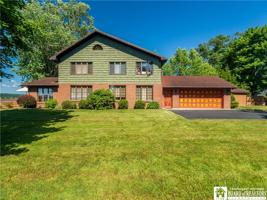 161 Front Street