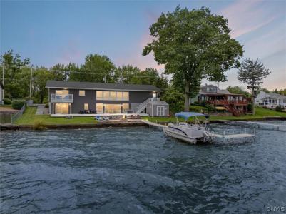 7371 Lakeshore Road