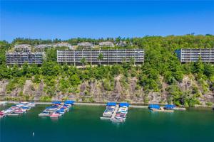 70 Cliffside Drive