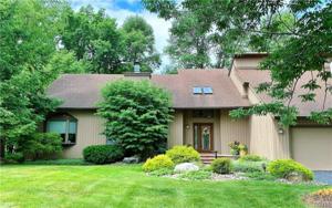 8785 Wedgefield Lane