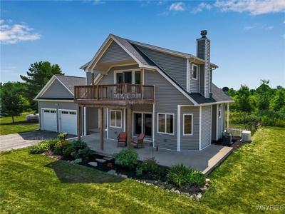 2526 Lake Road